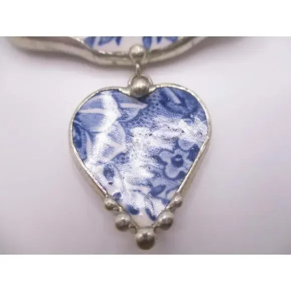 vintage Linda Carrigan '96 "Broken China" blue white dangle brooch pin OOAK 0303 - Picture 4 of 7